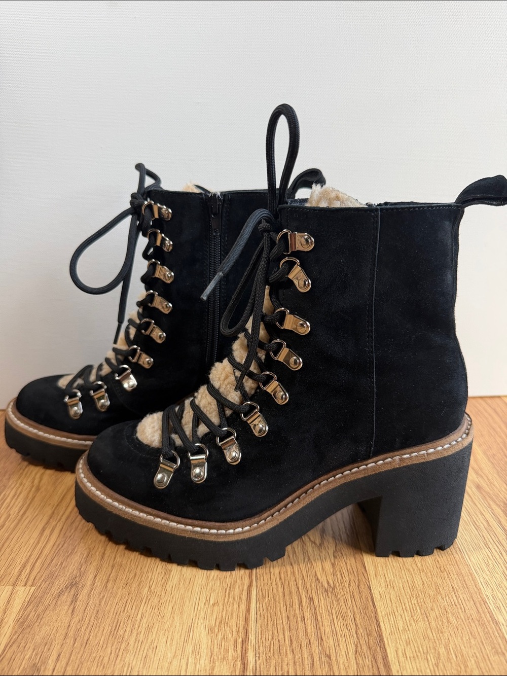Jeffrey Campbell "OWhat" Suede Faux Fur Shearling Platform Boot 7 NEW - Picture 4 of 9